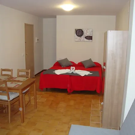 Apartaments Claudi Tossa de Mar Quarto foto